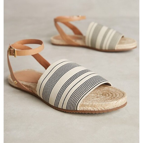 slip on raphaella booz